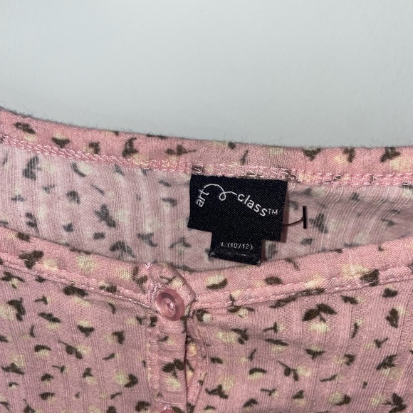 Target Pink Pattern Top - Picture 2 of 4